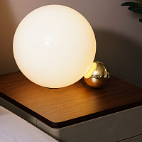 Настольная лампа COPYCAT от Flos