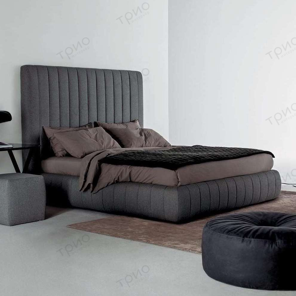 Кровать с угловым изголовьем Tuyo от Meridiani