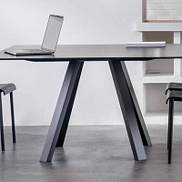 Письменный стол Arki-Table H107 от Pedrali