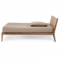 Кровать в стиле минимализм Brad от Ceccotti