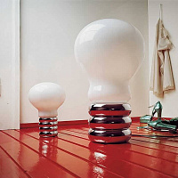 Настольная лампа Bulb от Ingo Maurer