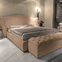 Кровать Heron от Longhi