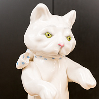 Фарфоровый "Кот с бантом" от Rupor Manufactory