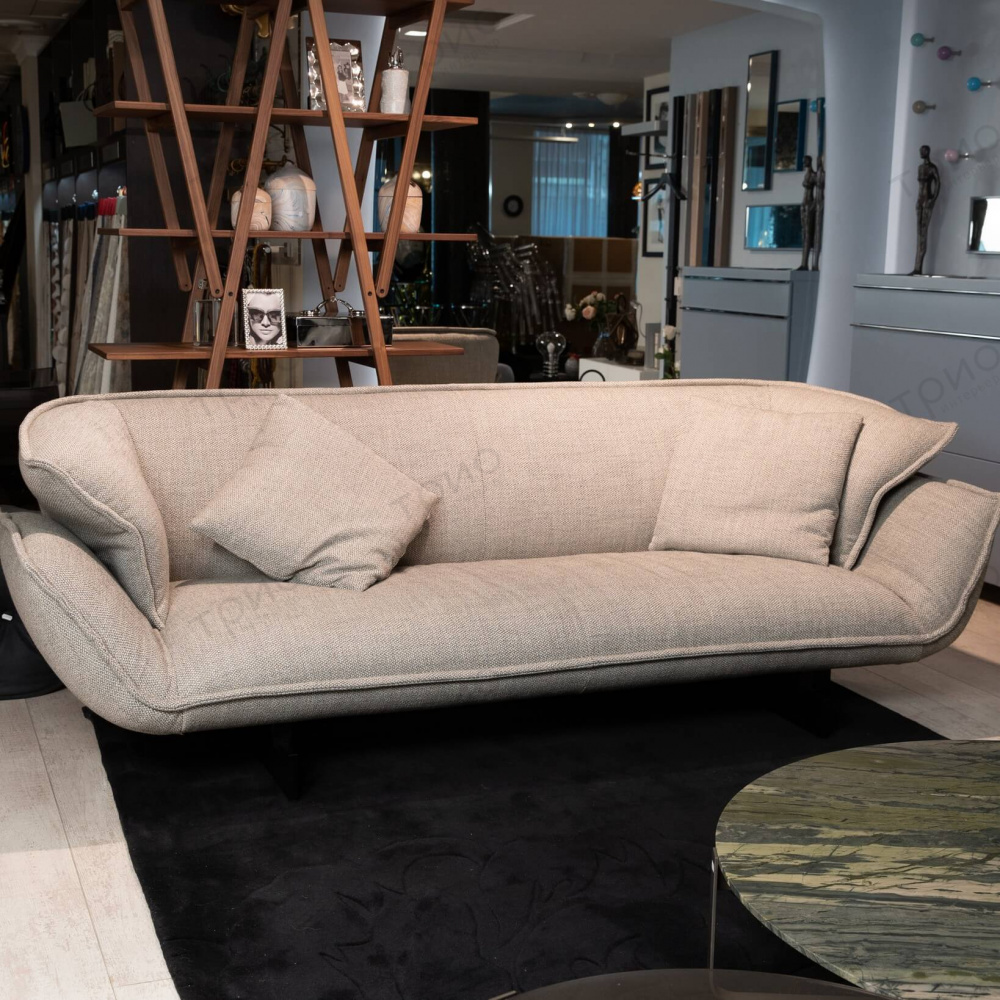 Модульный диван 550 Beam Sofa System от Cassina