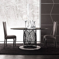 Стол Lalique от Corte Zari