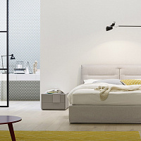 Мягкая кровать без ножек One от Novamobili